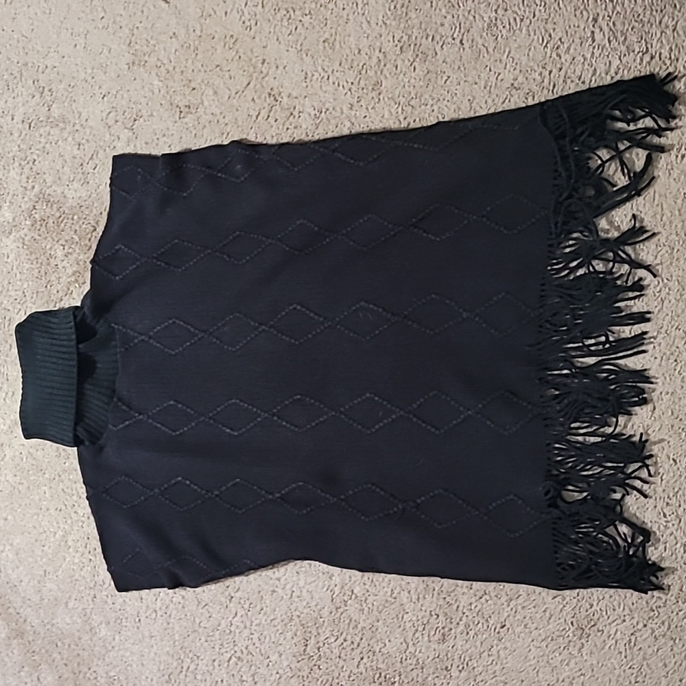 Long turtle neck sweater